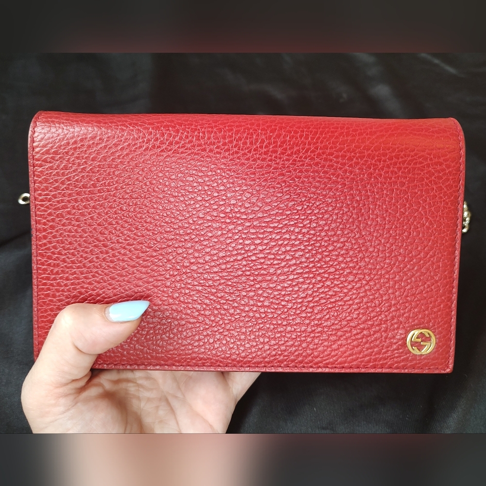 Authentic Gucci Original WOC Red Leather Crossbody Gucci Wallet Gold Hardware